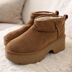 UGG Classic Ultra Mini New Heights Chestnut Suede Platform Boots Womens Size 11